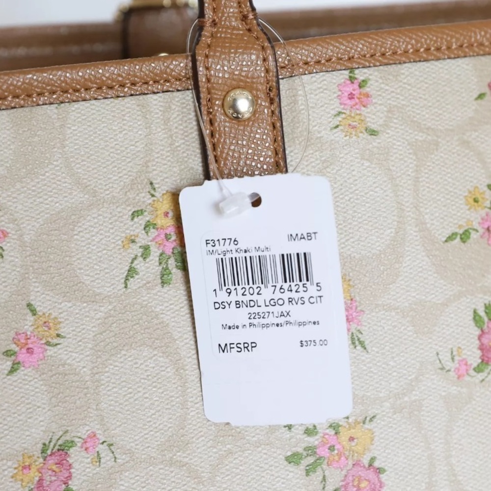 SOLD โ๏ธAuthentic COACH leather floral reversible - Picture 7 of 7